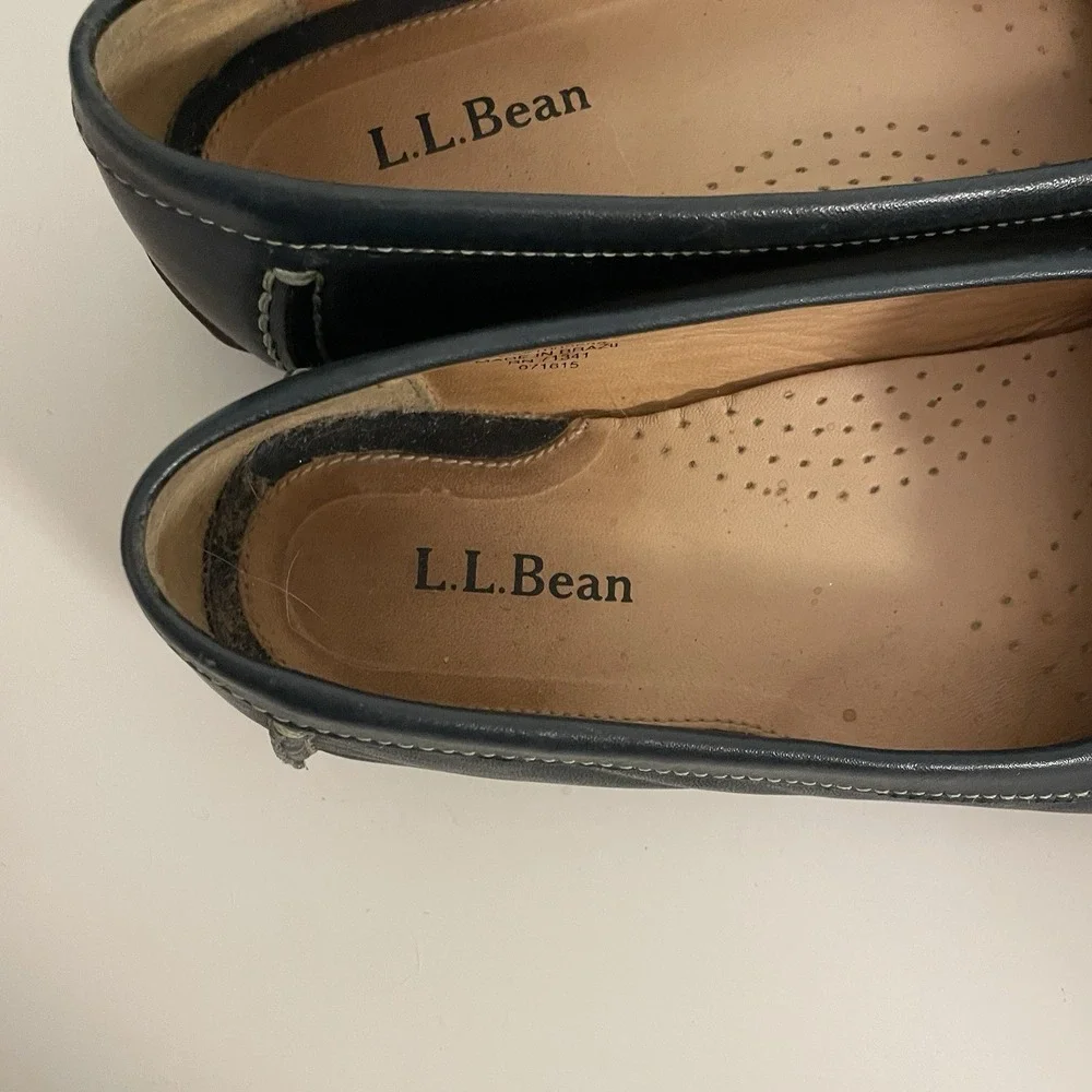 L.L..Bean Women's Sz8.5M‎ Classic Navy Loafers Driving Moccasins Leather Buckles